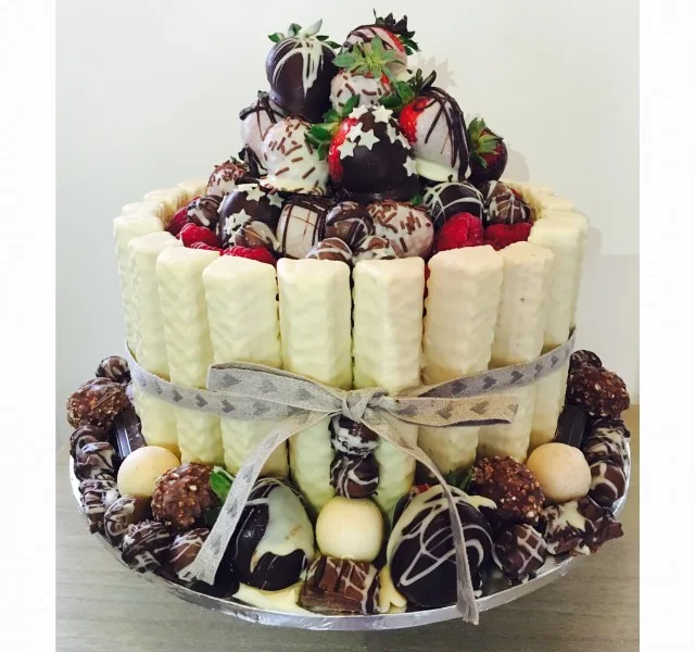 Recipe: Messy cake showstopper