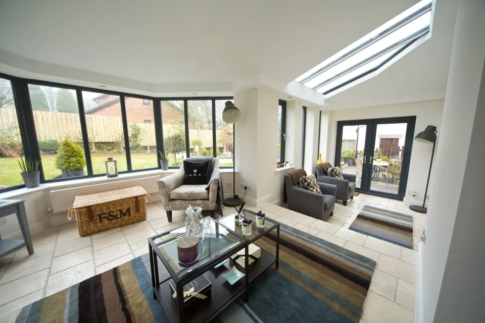 How to Design a Sunroom Extension with the Wow Factor Using Natural Light